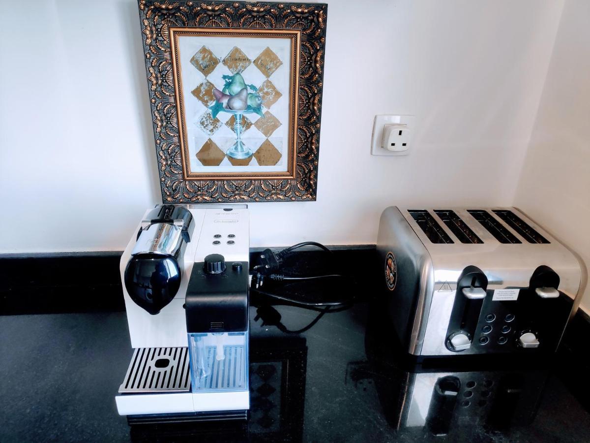 La Marina Luxury Apartment Fully Furnished Free Wifi, High Standard Residence, Amazing Prime Location Close To Restaurants, Transport, Beach And Bouregreg River Salé Εξωτερικό φωτογραφία